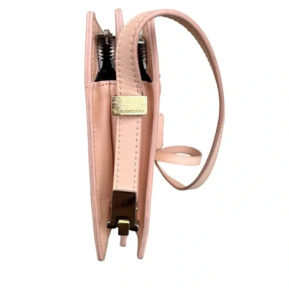 Balenciaga Shoulder Bag Crossbody Light Pink Leather - Picture 8 of 17